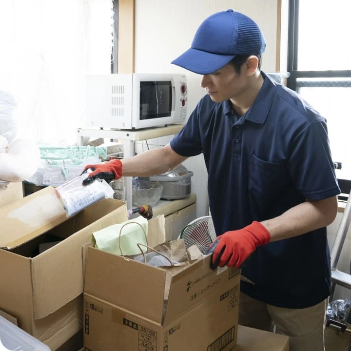 片付け仕事の写真